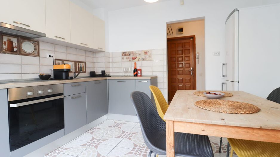 OBOR-PASAJ, STRADAL, BLOC REABILITAT, LIBER - Poză 23