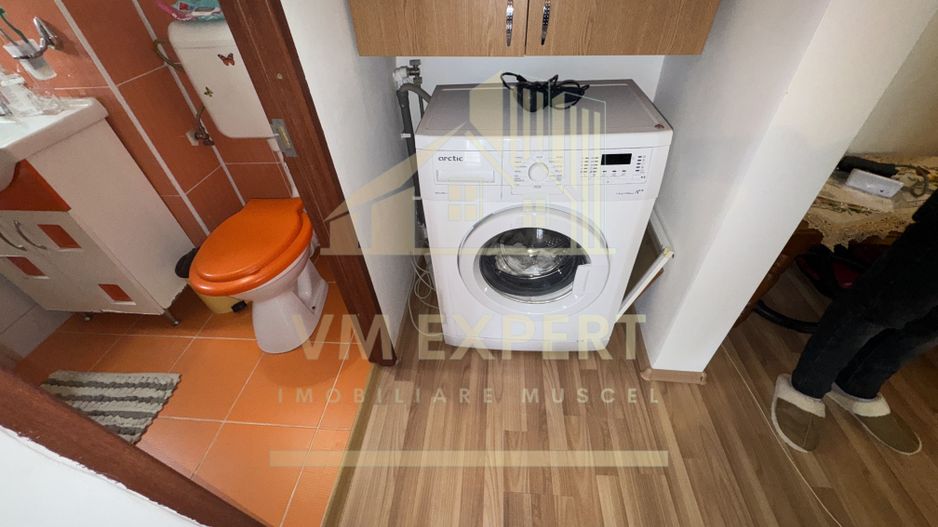 APARTAMENT 3 CAMERE ETAJ 4 VISOI - Poză 15