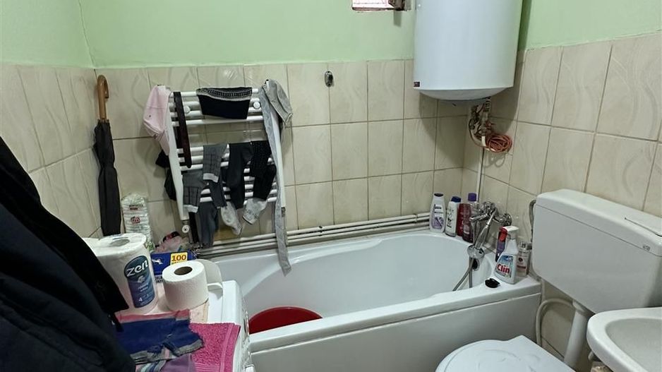 Apartament la casa zona ultra centrala cu teren de 122 mp - Poză 3