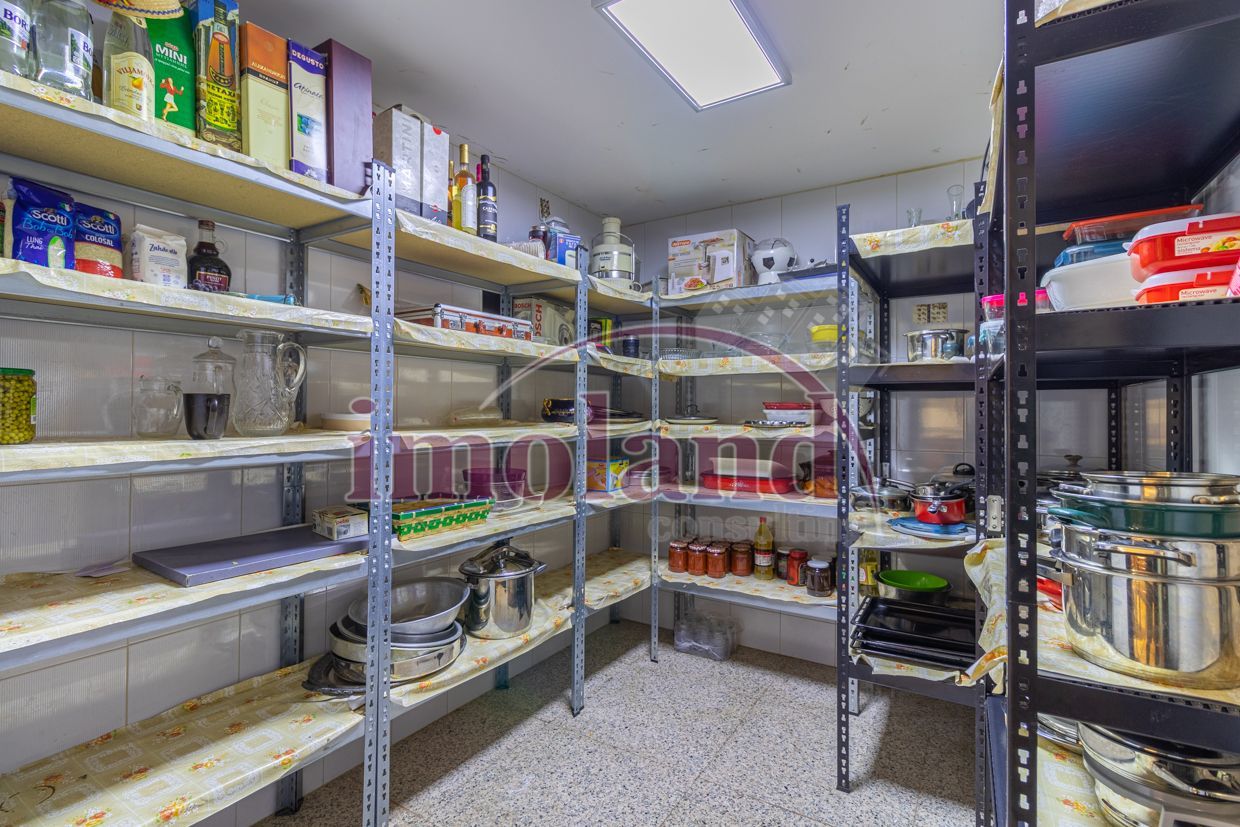 Vila cu piscina si garaj - 6 dormitoare - Pantelimon - Poză 43