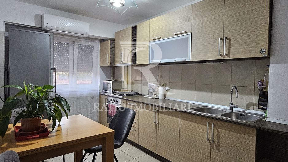Apartament cu 3 camere | Parcare Supraterana | Onestilor | Oradea - Poză 5