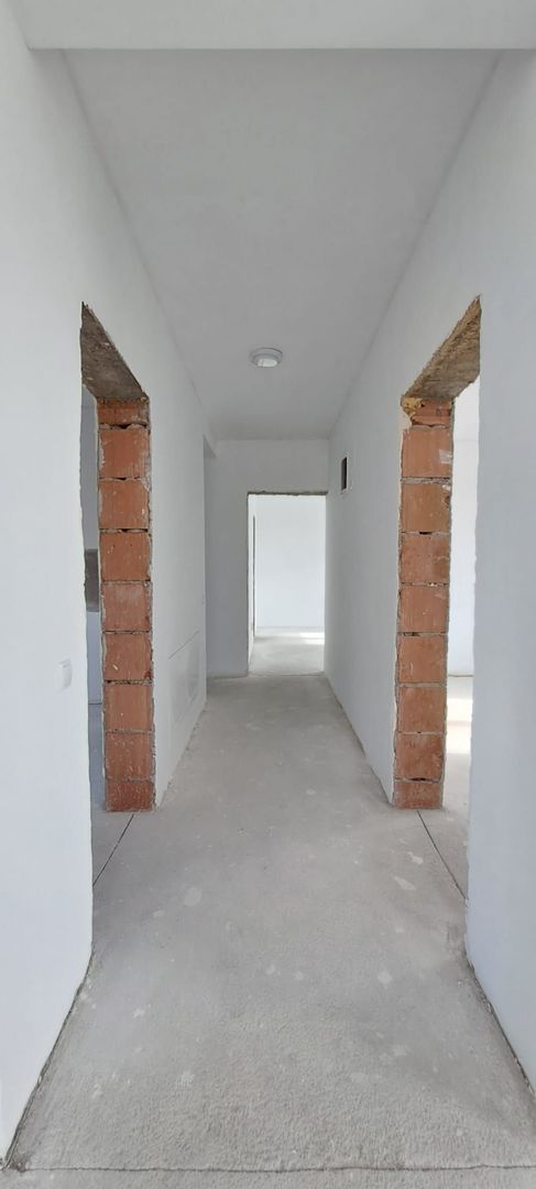 SABARENI casa individuala P+Pod, teren 500 mp, utilitati, COMISION 0%! - Poză 4