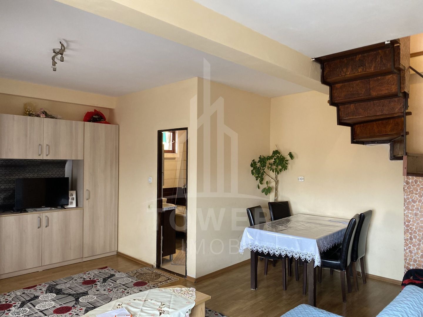 Apartament tip mansardă | Mobilat și utilat complet | Turnișor - Poză 2