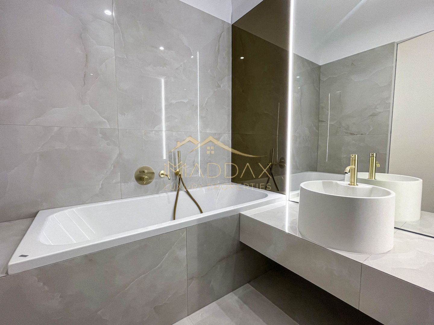 Apartament 2 camere de vanzare II Loc de parcare II Pipera - Poză 9