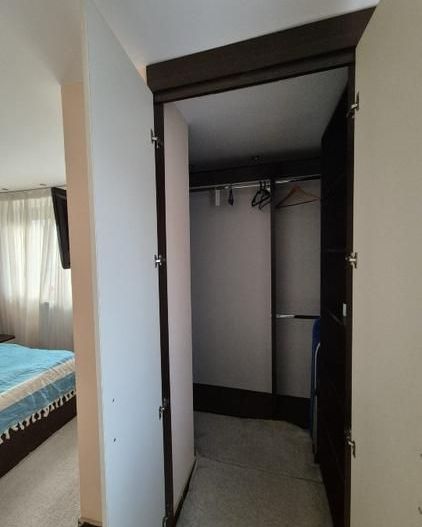 Apartament 3 camere cu parcare – spațios, complet echipat, ideal pentru familie - Poză 8