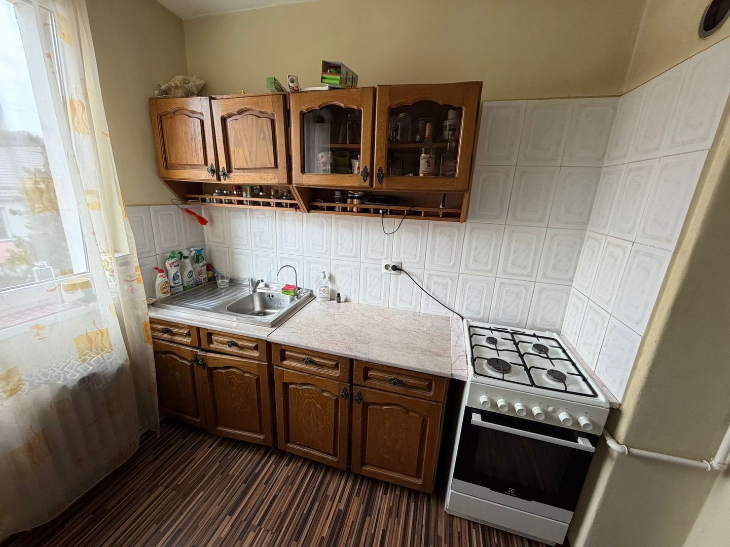 Apartament 2 camere, etaj 2 - Cugir - Poză 10