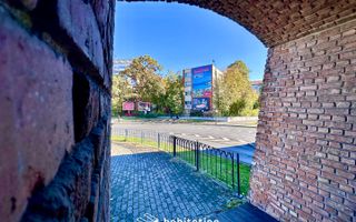 Apartament de 4 camere de vânzare cu vedere spre Punctele Cardinale - Poză 1