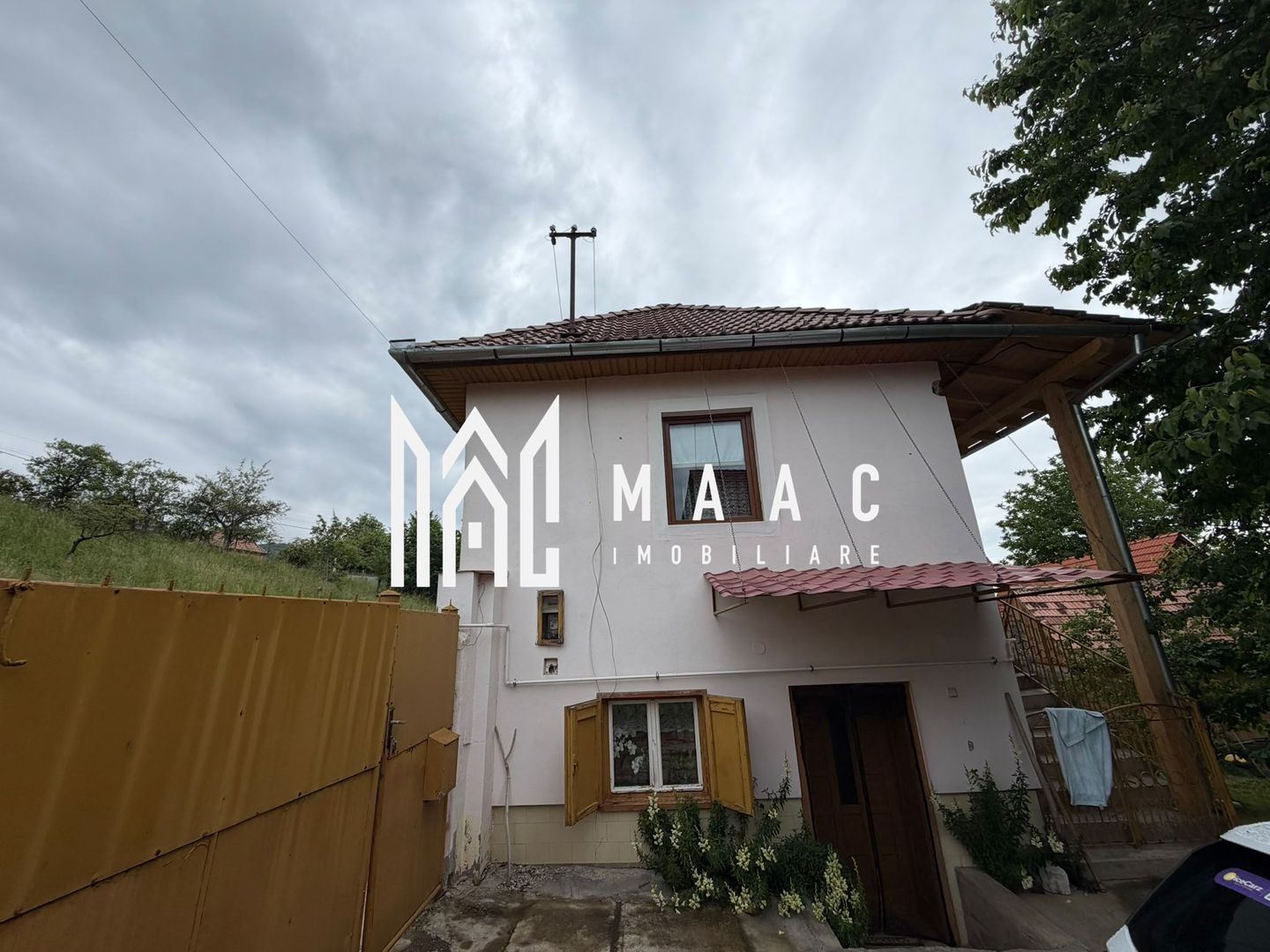 Casa 3 camere | 2 bai | anexe | Zona Rasinari 100 MP utili| - Poză 1