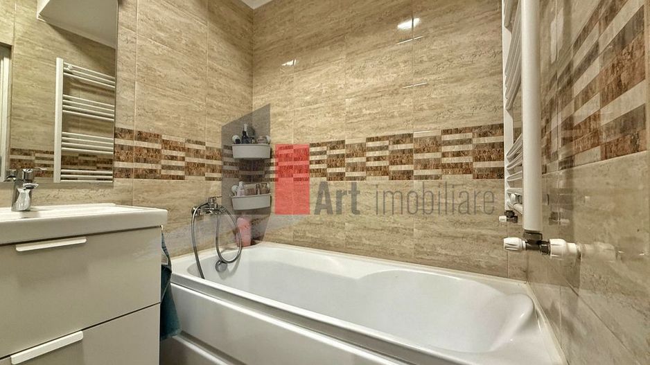 Apartament 3 camere, 80 mp si parcare inclusa Padurea Roşu -Militari - Poză 5