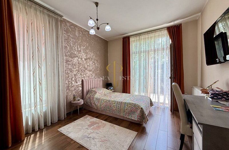 Casă individuală P+1+M, 5 camere, 210 mp utili – Calea Șagului - Poză 6