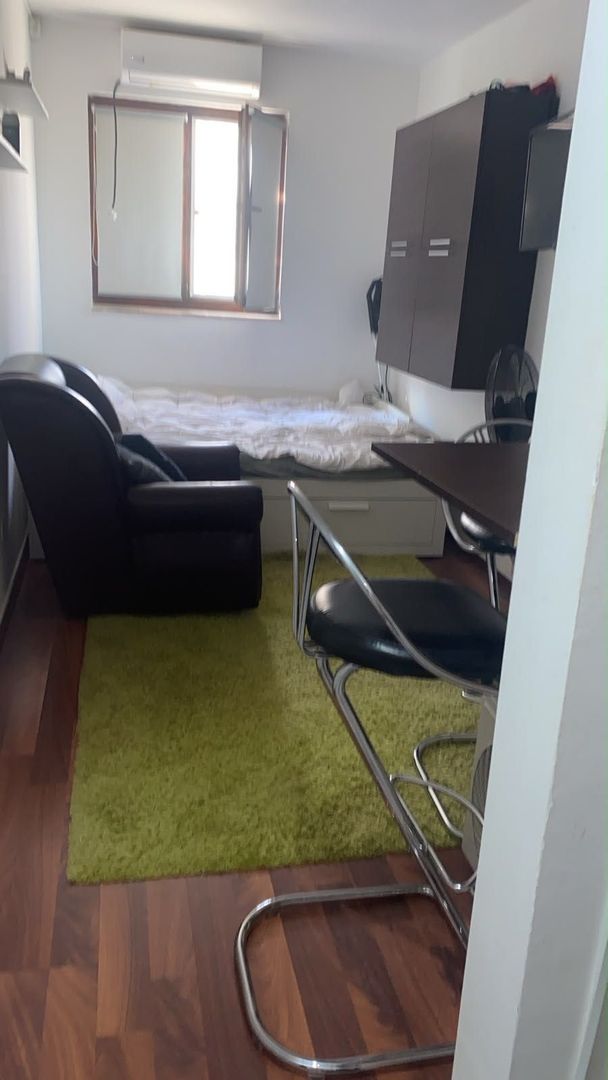 Garsonieră Complexul studențesc Timișoara - Poză 1
