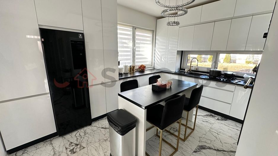 Casă premium de vânzare , Chinteni , la cheie - Poză 12