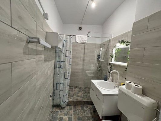 Apartament 2 camere renovat, ultracentral, Magheru – etaj 4 - Poză 4