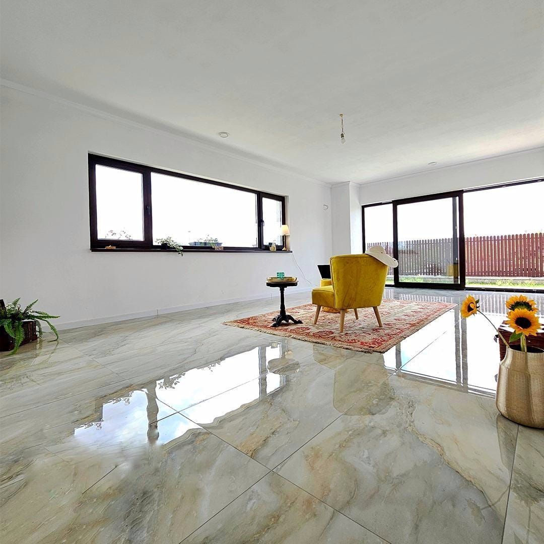 Casa Moderna La 6km de Brasov - Poză 2