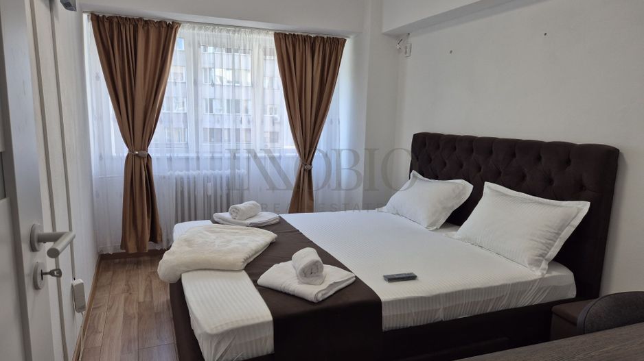 Închiriere 3 camere, Piata Victoriei, nou renovat - Poză 3