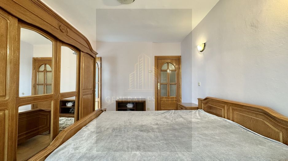 Spre Vânzare apartament cu 3 camere, în Centru, Păcurari - Poză 11