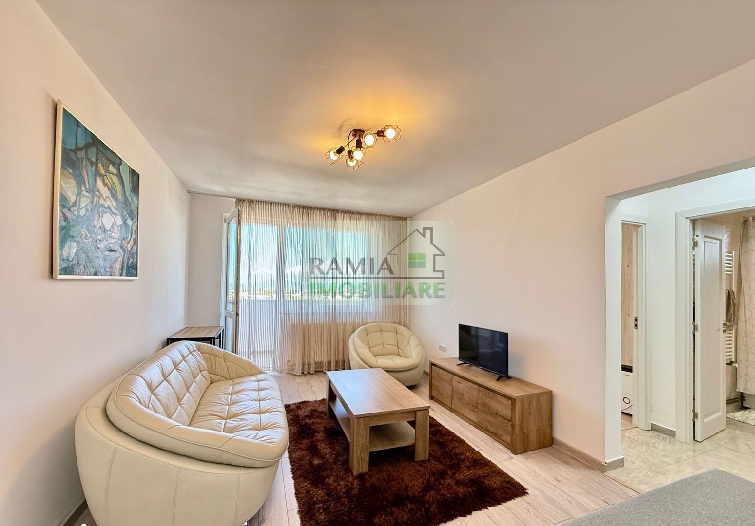 Apartament 2 camere complet renovat Bd. Vlahuță, panoramă spre Tâmpa - Poză 2