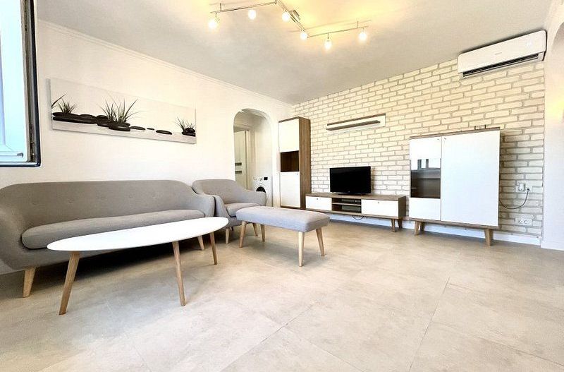 Apartament în Piața Victoriei, de închiriat, 2 camere - Poză 1