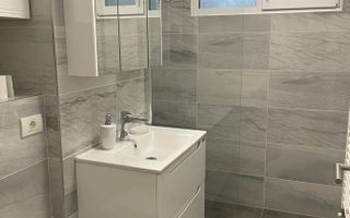 aproape de Medicina| complet renovat-mobilat| centrala proprie| apt superb - Poză 5