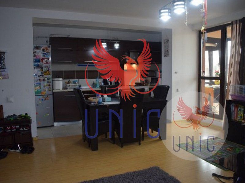 2 decomandate-65 mp-Ford - Poză 5