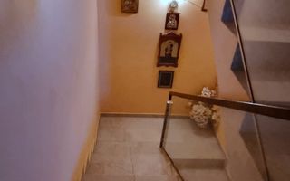 Vila la cheie cu grădină- sector 5 - Poză 23