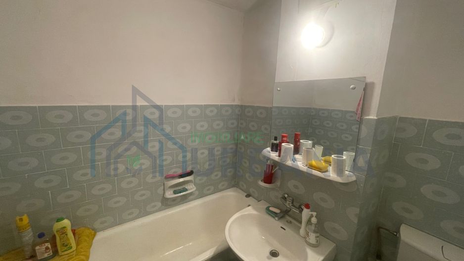 Apartament 3 camere de vânzare, Iasi, zona Mircea cel Batran - Poză 4