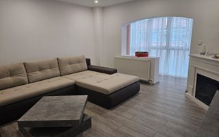 Inchiriere apartament 3 camere, modern, Prundu - Poză 2