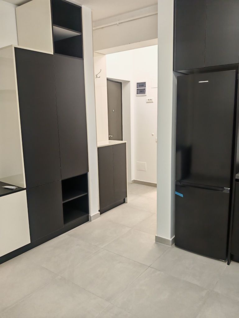 Apartament open-space bloc nou prima inchiriere - Poză 3