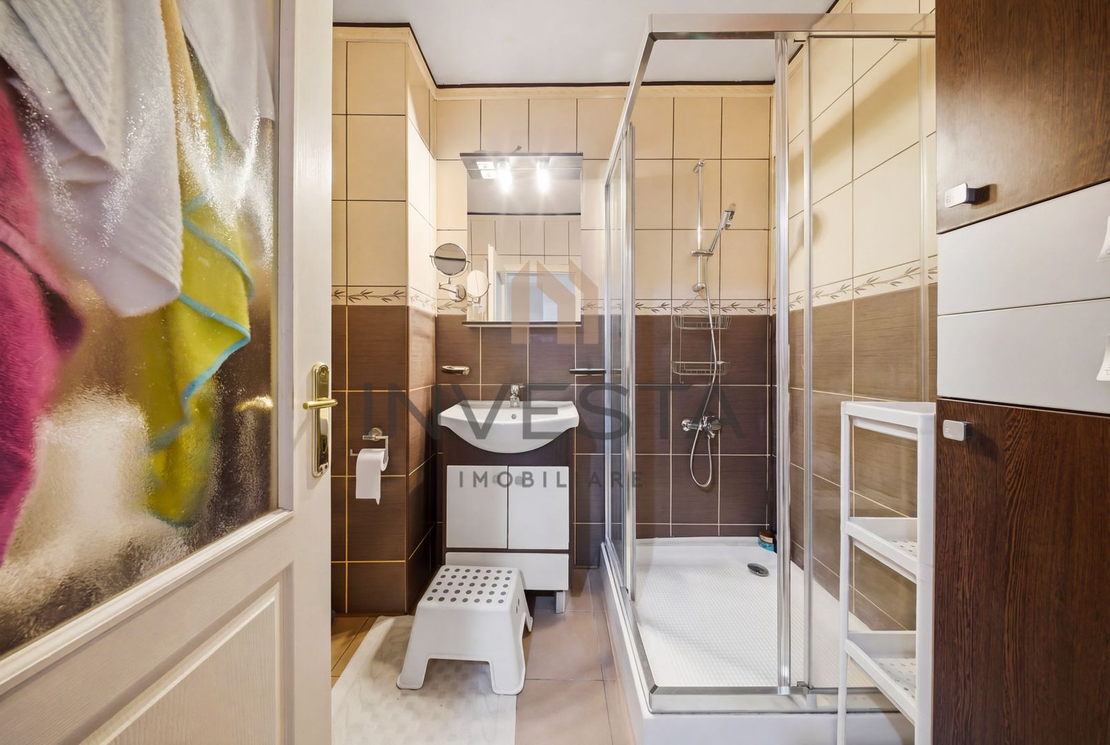 Apartament 2 camere decomandat, 60 mp, etaj intermediar,  zona Alverna - Poză 4