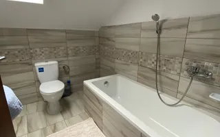 Vila  Frumoasa , individuala ,Sibiu ,7 camere , 5 Bai , mobilata ,utilata - Poză 60