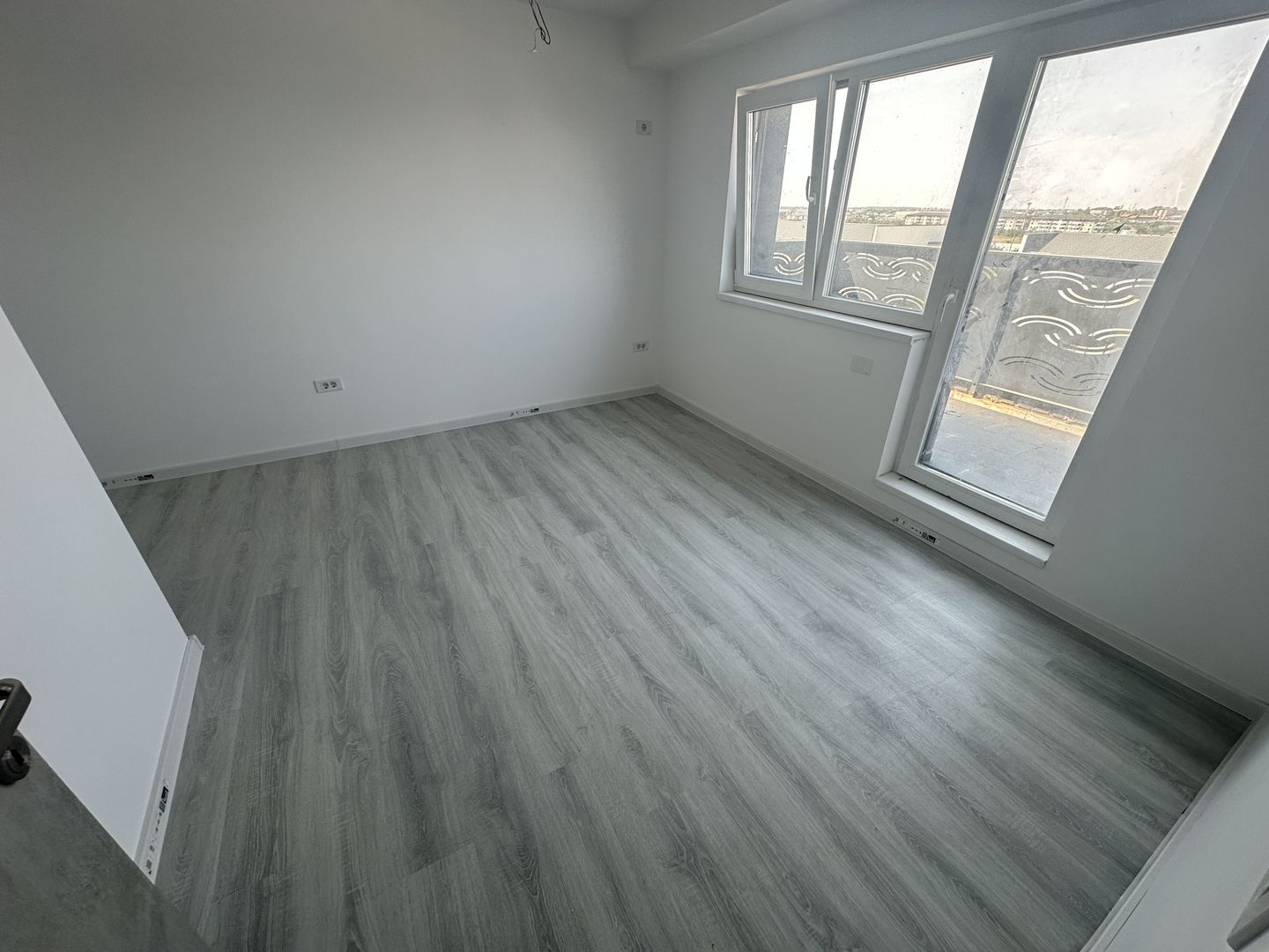 AP. 3 CAMERE SAFIRULUI, LOC PARCARE, RATE DEZVOLTATOR, COMISION 0% - Poză 5