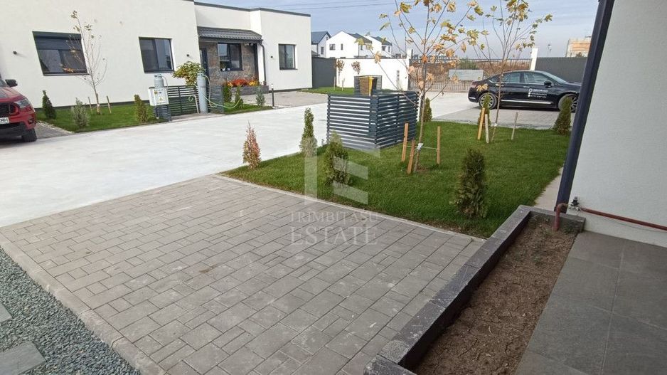 Casa Parter !4 dorm.+2 bai+2 parcari+teren liber 167mp! Calitate la su - Poză 2
