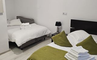 Casă cu 4 camere de vânzare | zona Ultracentrala - Poză 4