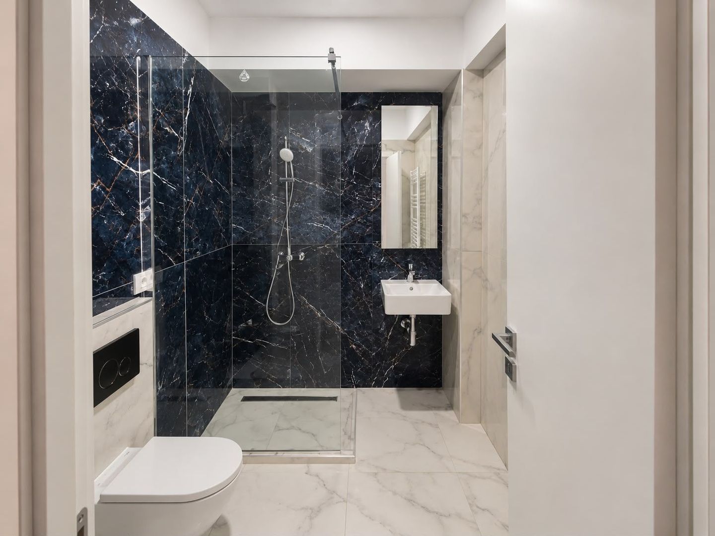 APARTAMENT 3 CAMERE / GHICA APARTAMENTS - Poză 6