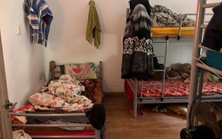 Apartament 2 camere - baie si bucatarie separate, singur pe etaj. - Poză 6