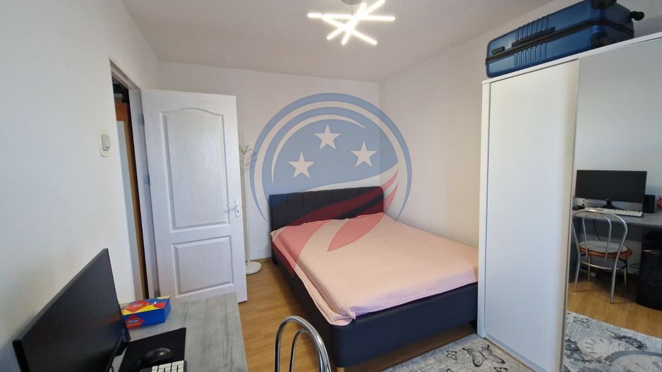 DE VÂNZARE – Apartament cu 2 camere, mobilat și utilat, în Craiovița Nouă! - Poză 8