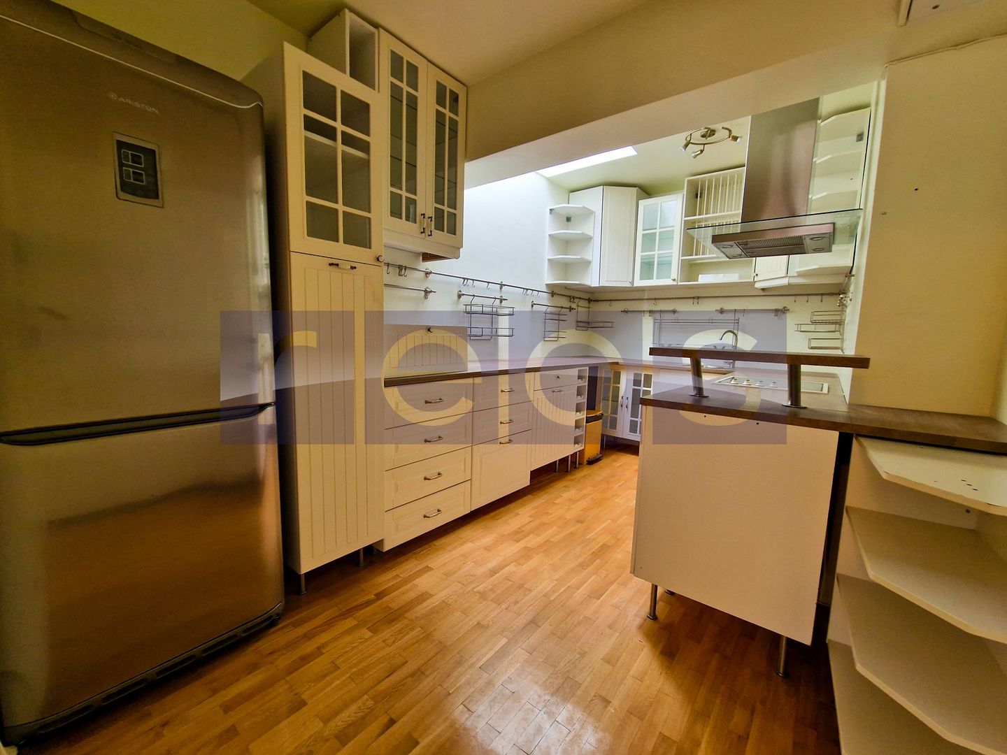 VANZARE 3 CAMERE MOBILAT UTILAT | DOROBANTI | PRIMAVERII - Poză 5