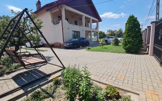 Vila impozanta in zona linistita la 15 minute de capitala! - Poză 4