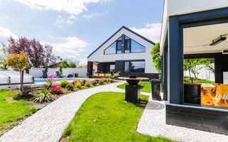 VILĂ MODERNĂ DE LUX CU PISCINĂ, FOTOVOLTAICE ȘI FOIȘOR – BREAZA - Poză 55