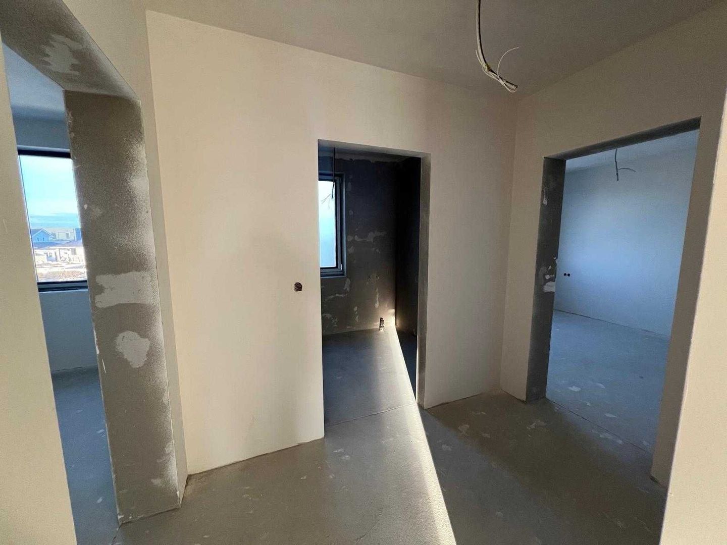 BRASADAS vinde ap 3 cam 2025 etaj 1 in zona Unirii. - Poză 4