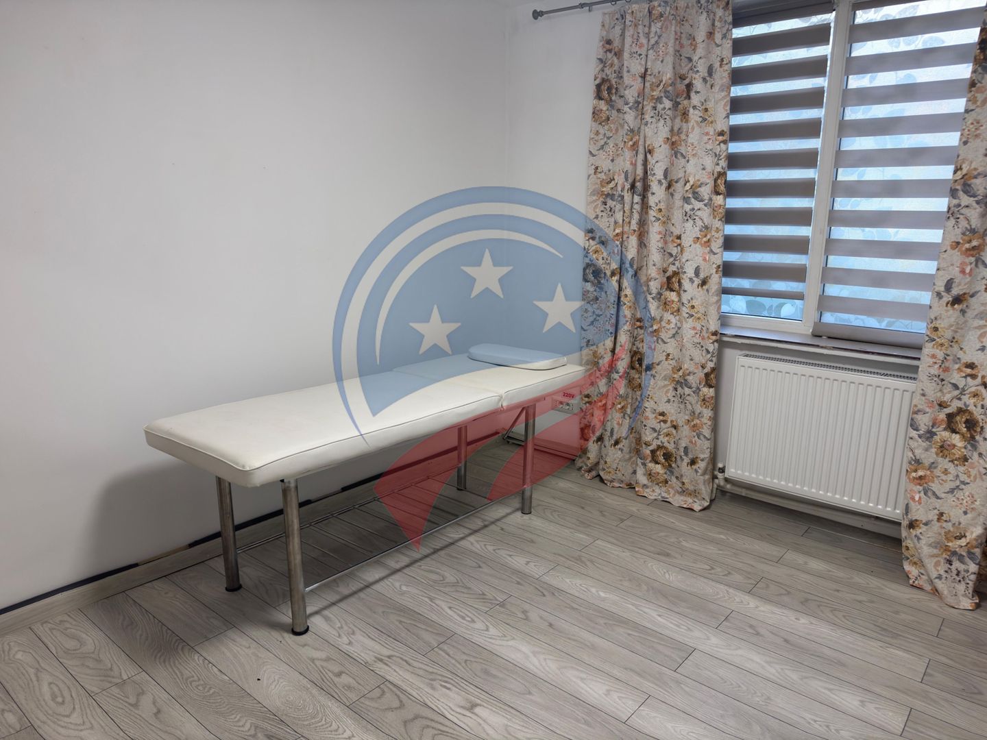 Salon de închiriat – complet utilat și autorizat DSP - Poză 8