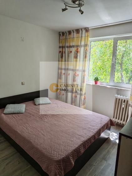 2 camere | 3/10 | Decomandat | Râul Doamnei – loc parcare ADP - Poză 1