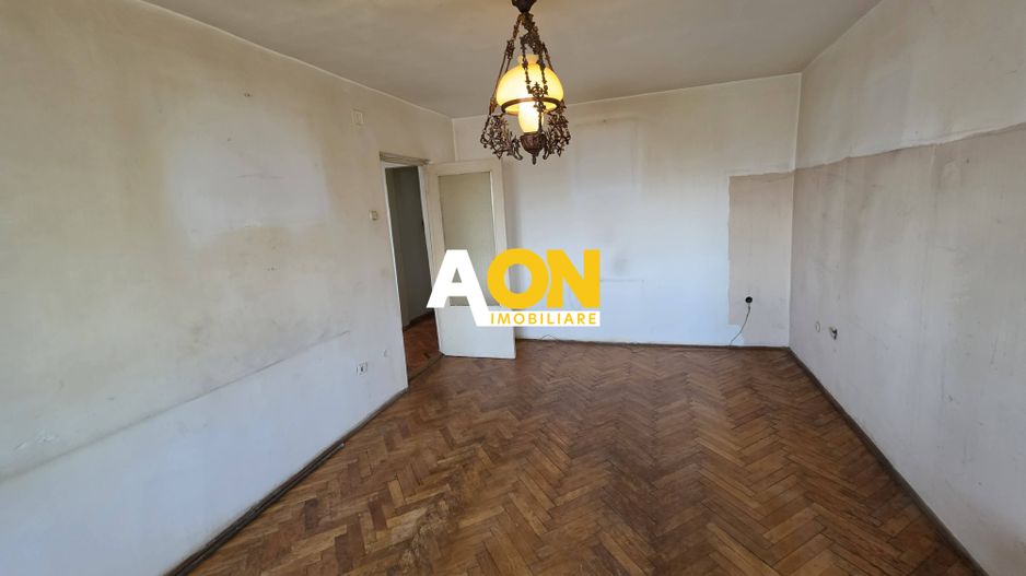 Apartament 3 camere, Cetate, 65 mp utili, et.5. Necesita renovare - Poză 3