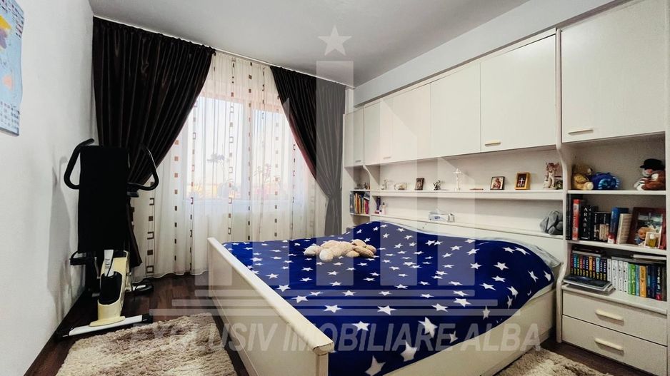 Apartament cu 3 camere, Bloc Nou, Ampoi 3 - Poză 3