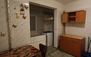 2 camere, centrala termica, Craiovita Noua- 83 000 Euro - Poză 6