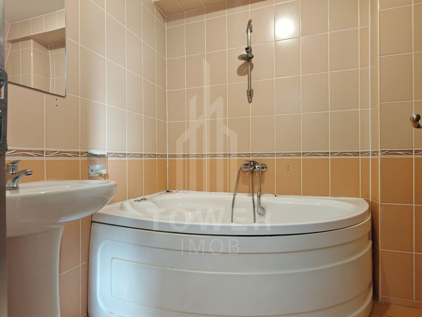 Casa de Închiriat 26 camere Selimbar! - Poză 5