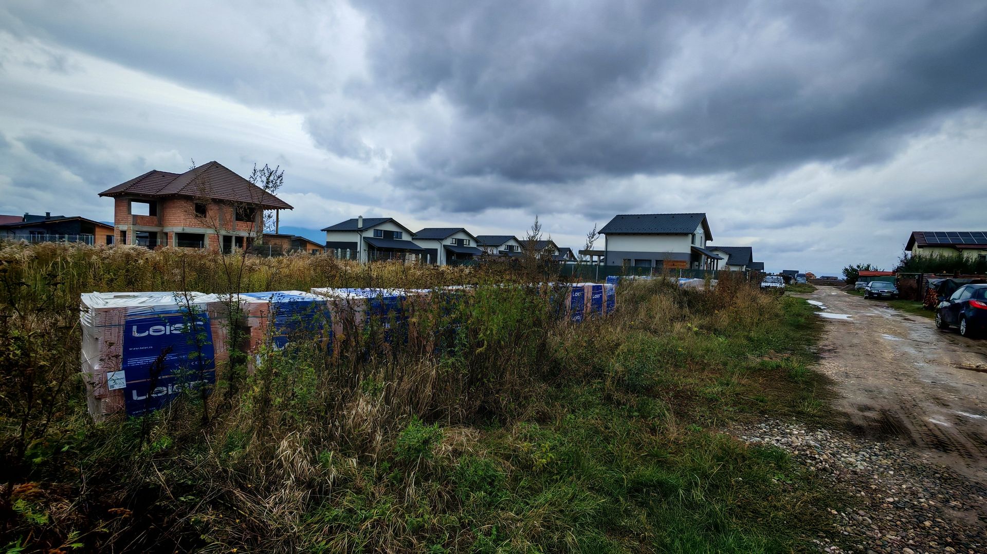 Teren intravilan 500 mp in loc.Cristian jud Brasov pret 58000 euro - Poză 4