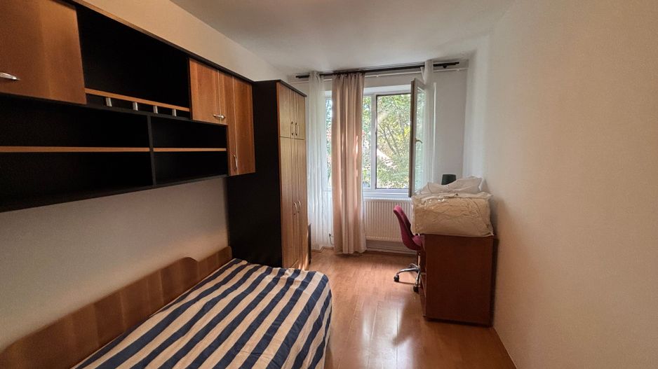 Apartament 3 camere,zona Medicina - Poză 8
