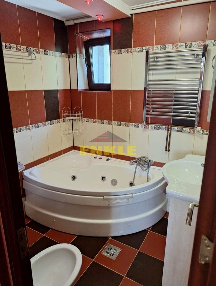 De vânzare apartament cu 2 camere decomandat, zona Școlii 7 - Poză 7