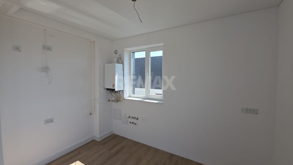 Apartament cu 2 camere în București, Pipera, România - Poză 4